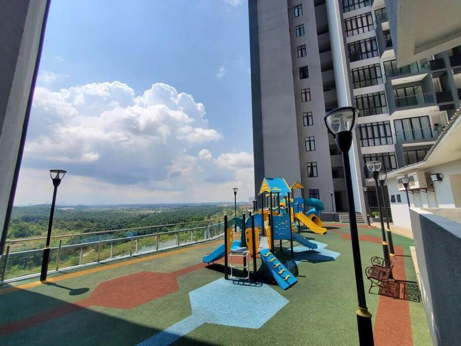 Apartment Zuncy T21,t23 , Walk To Legoland, Medini, Bukit Indah *