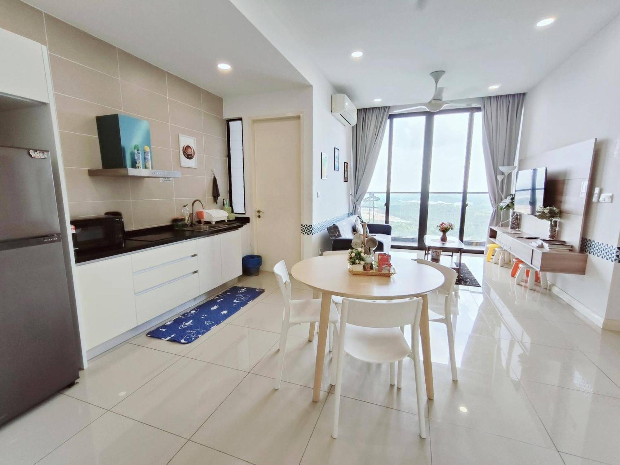 Zuncy T21,t23 , Walk To Legoland, Medini, Bukit Indah Apartment *